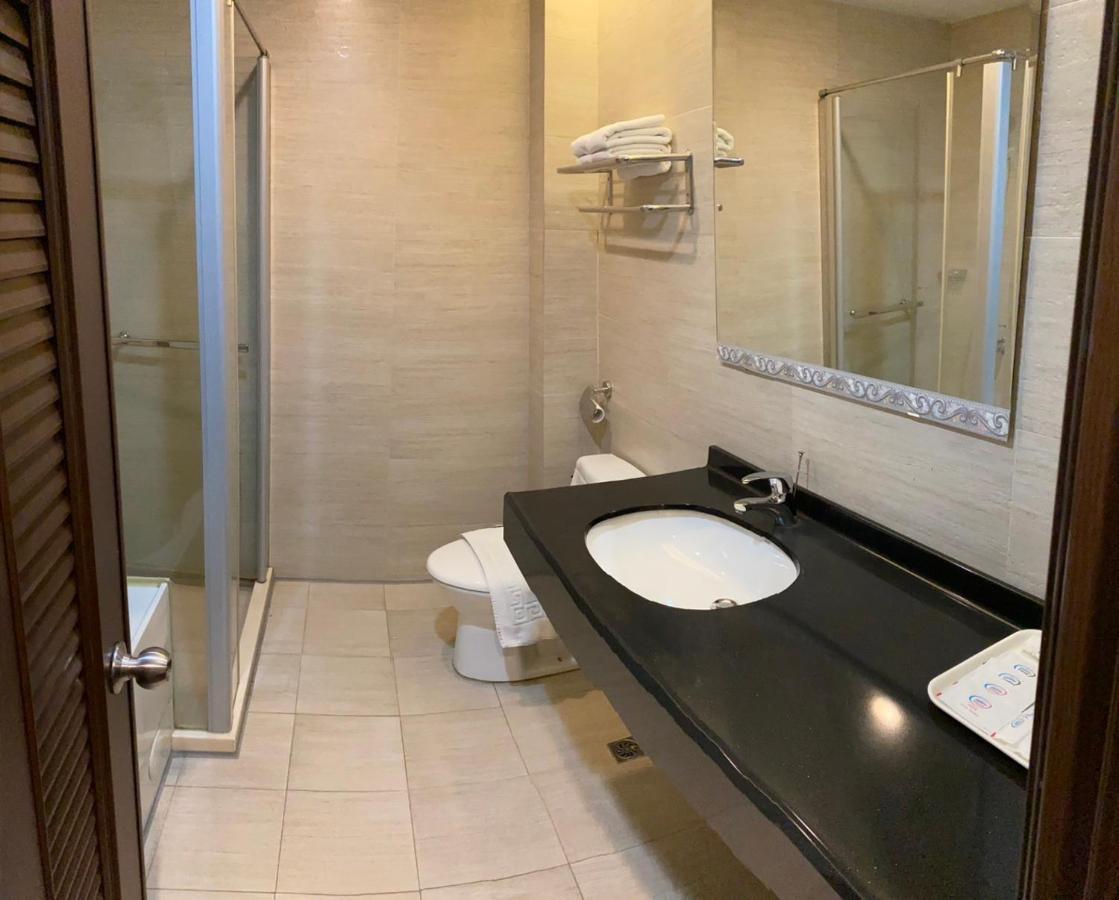 Home Full Hotel Jincheng Exterior foto